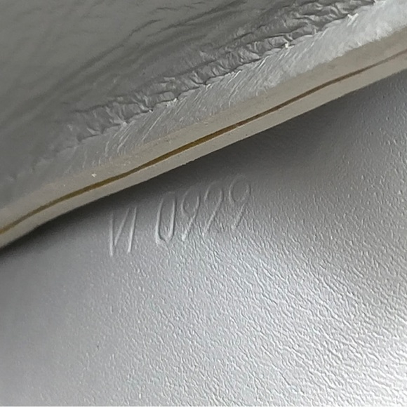 Louis Vuitton Accessories Pouch Bag - Picture 10 of 11